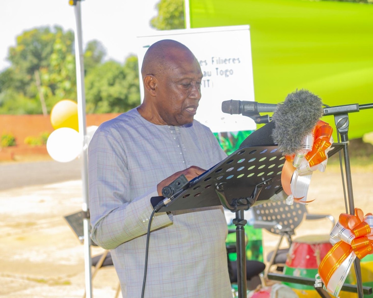 The Deputy Mayor of Kpalimé encouraged farmers at the event to transform their activities in a sustainable way. 
