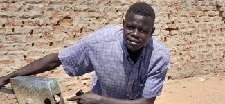 Sudan circuit riders adapt to conflict to continue local water services